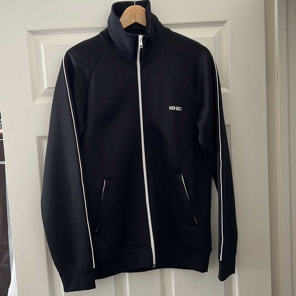 In pristine condition. Wore once. Kenzo Mens Chest Logo tracksuit, Black, size L